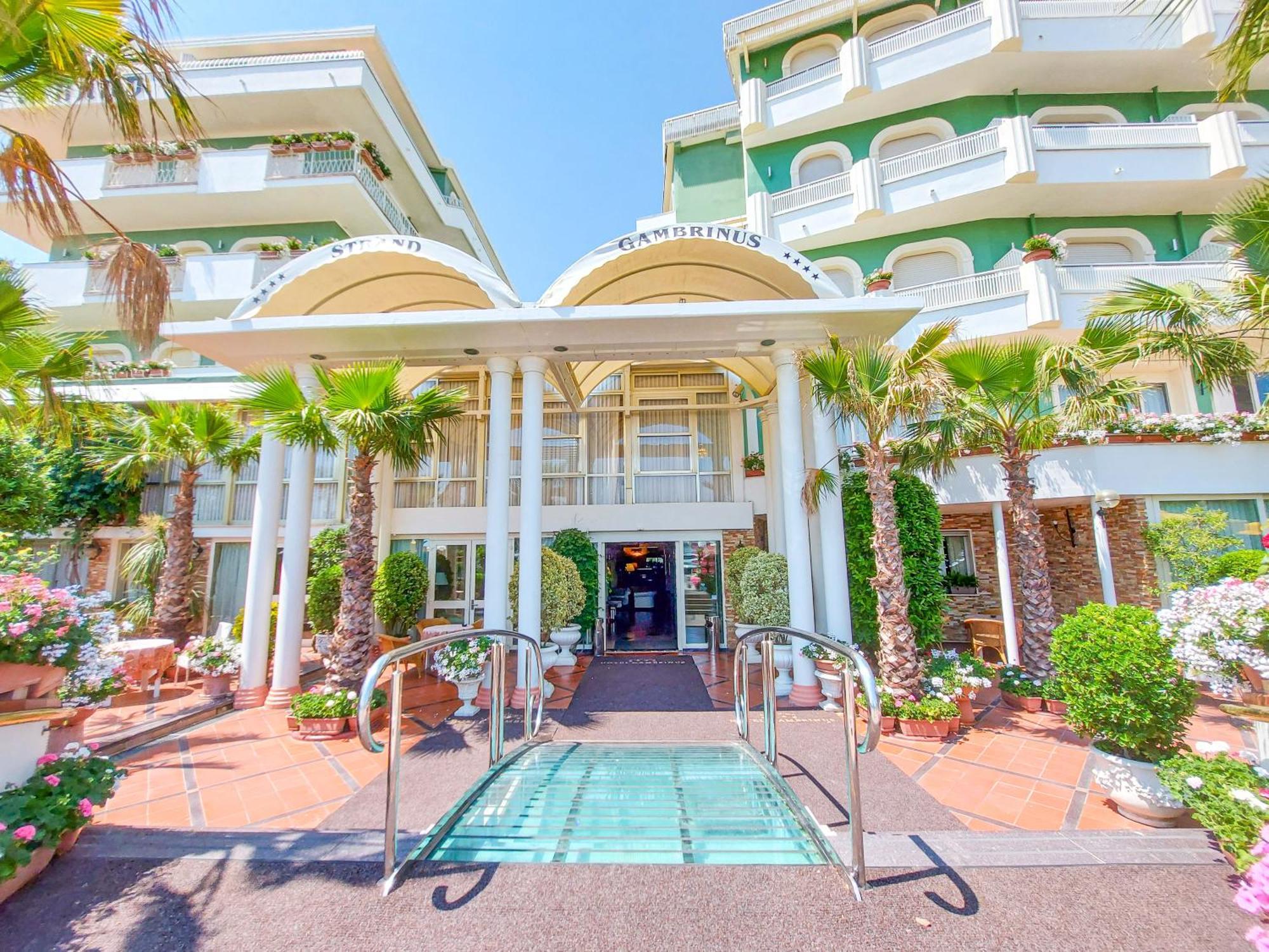 Hotel Gambrinus Cervia Zewnętrze zdjęcie